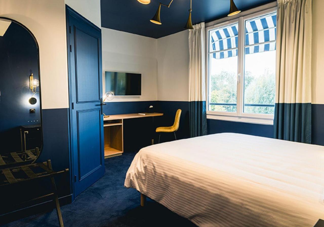 Hotel Saintchristophe Houdan Екстериор снимка